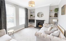 Victorian House - South Belfast Lisburn Road - Northern Ireland Tourist Board Approved